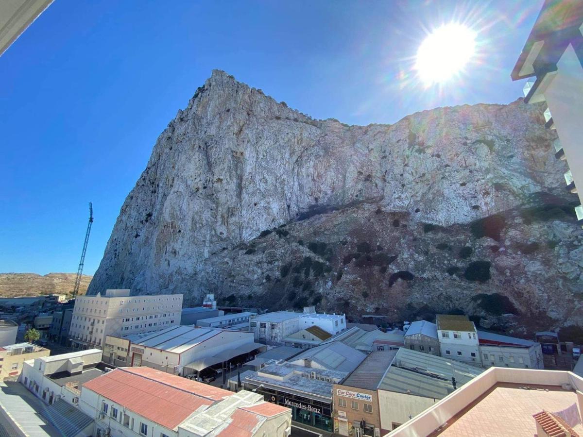 Holiday Studio Apartment Near The Beach And City Centre Gibraltar Extérieur photo